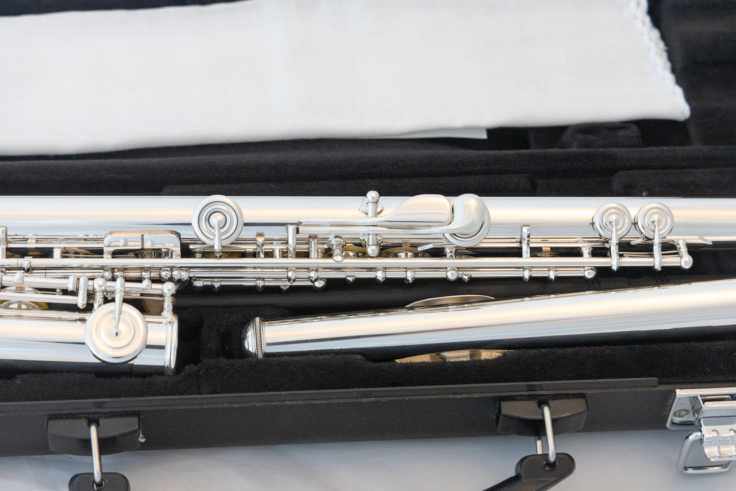 Yamaha YFL-222 Standard Silver-plated Flute 2022 *Cleaned & Serviced *Ready to play *J91387