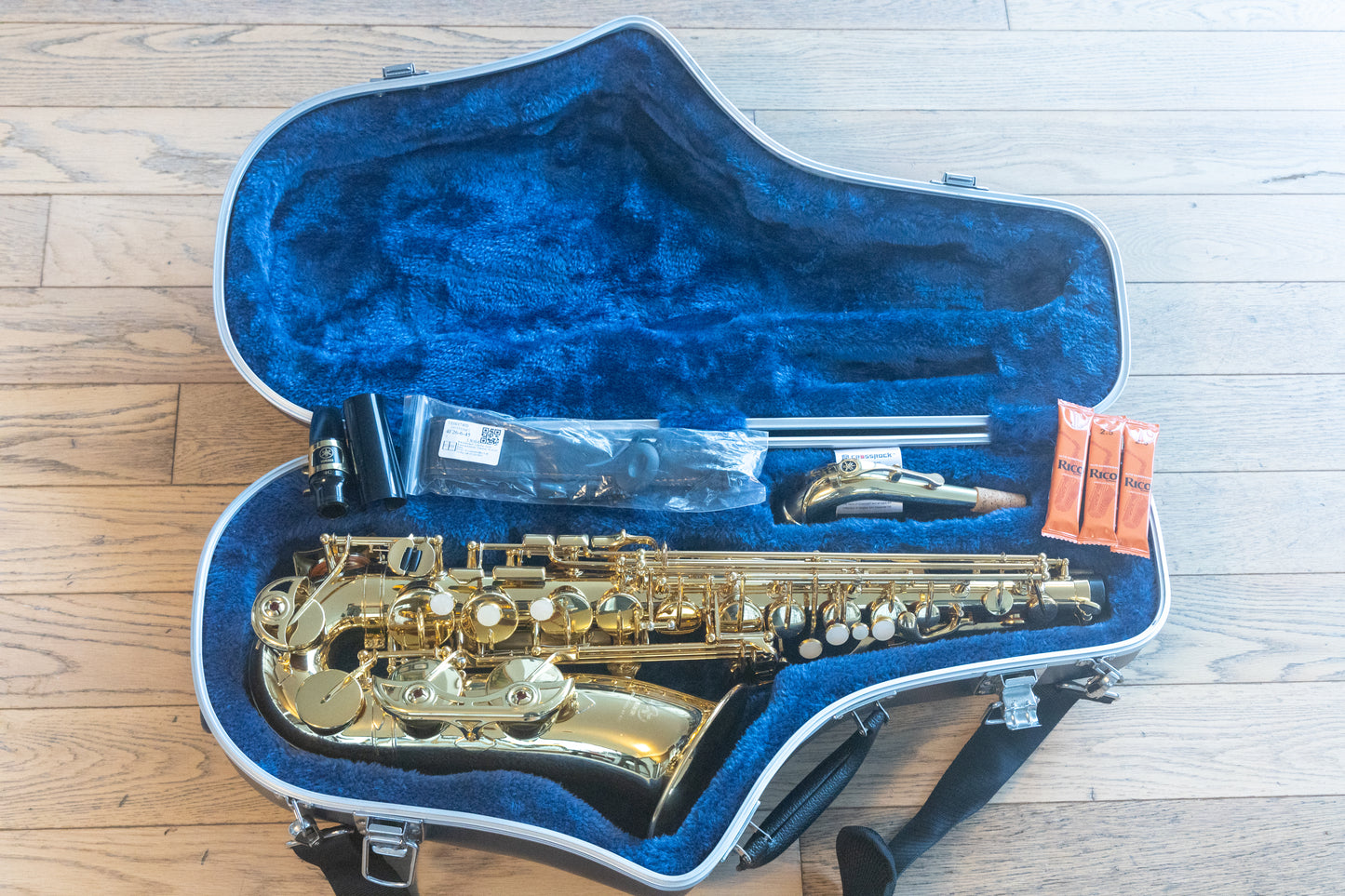 Yamaha YAS-380 Intermediate Alto Saxophone *Made in Japan *Cleaned & Serviced