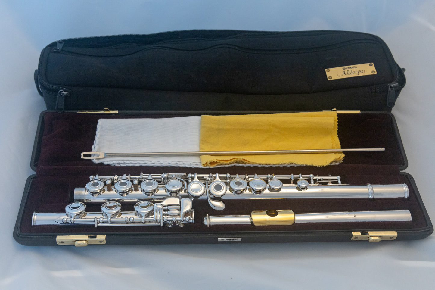 Yamaha YFL-371 Allegro Intermediate Flute *Silver Headjoint *Low-B *Split-E *Made in Japan *Cleaned & Serviced