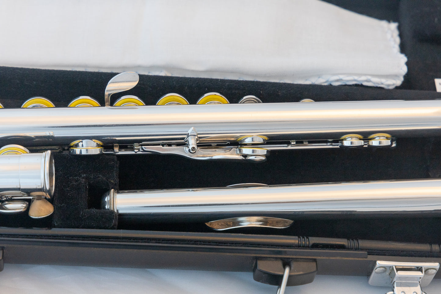 Yamaha YFL-281 Open-Hole Intermediate Flute *Cleaned & Serviced #840980