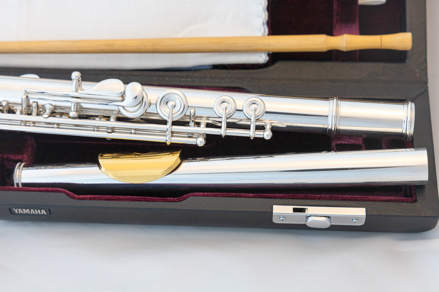 Yamaha YFL-677HCT Professional Flute *All Silver *C#-Trill *Low-B *Split-E *Cleaned & Serviced