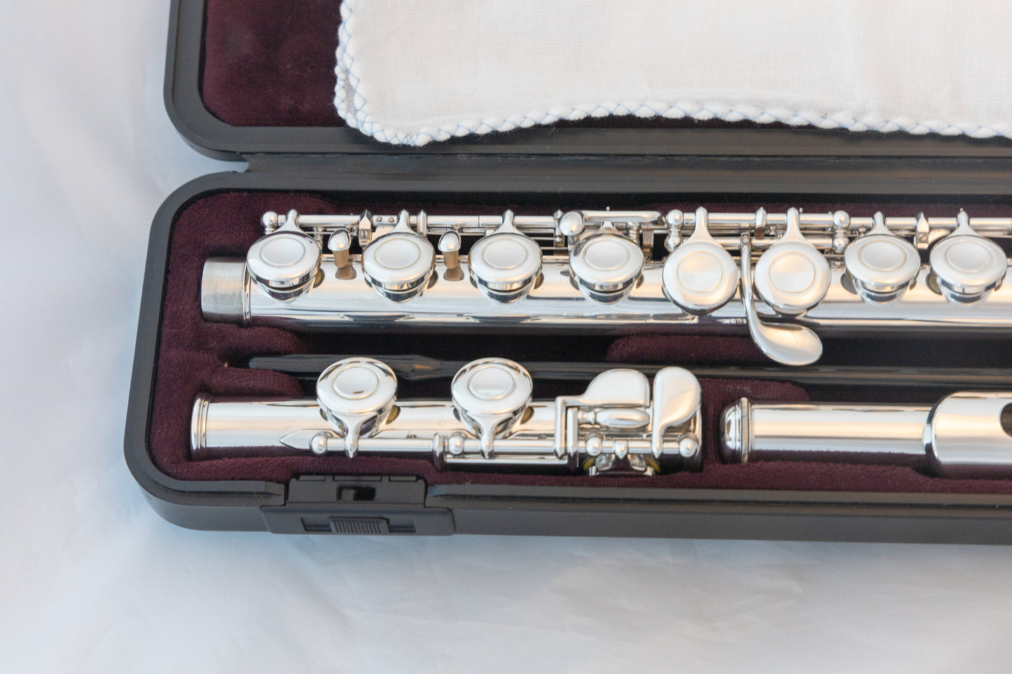 Yamaha YFL-221 Silver-plated Standard Flute *Made in Japan *Cleaned & Serviced