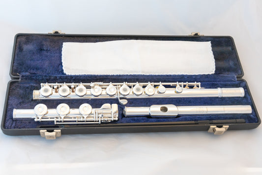 Gemeinhardt 3SHB Intermediate Flute Open-hole *Solid Silver Headjoint Low-B Foot *Cleaned & Serviced