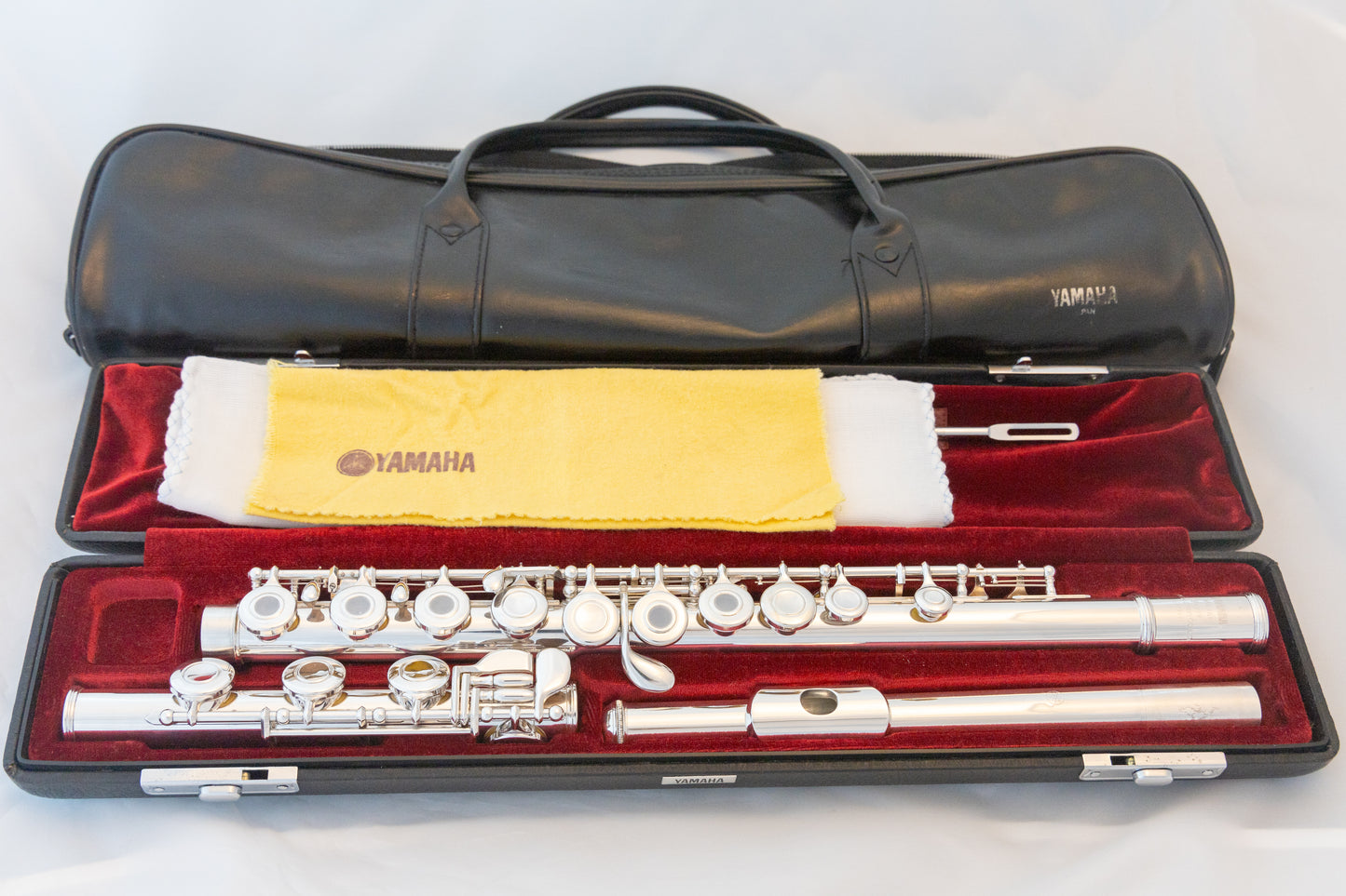 Yamaha YFL-461H All Silver Intermediate Flute Open-hole B-foot *Made in Japan *Cleaned & Serviced