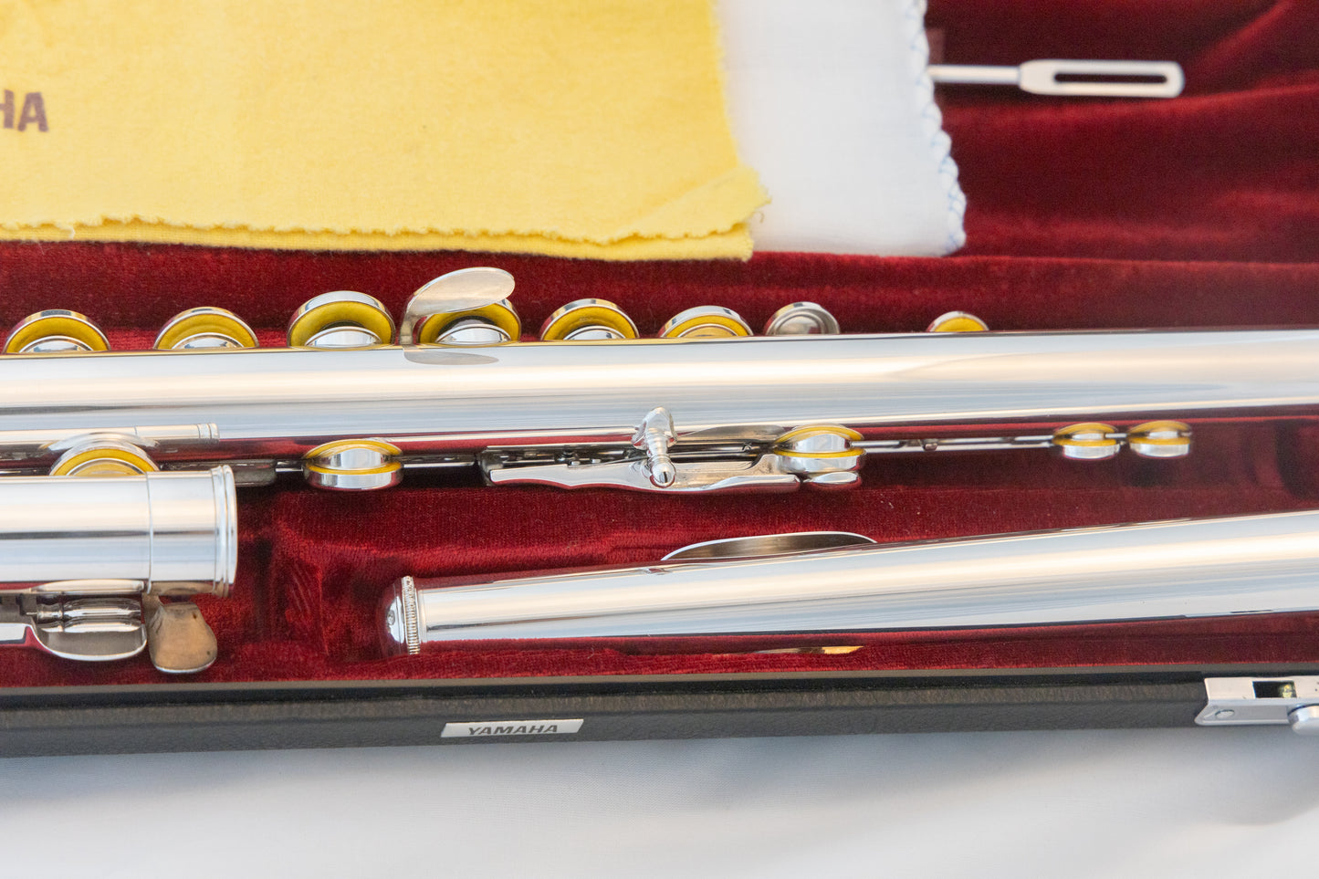 Yamaha YFL-461H All Silver Intermediate Flute Open-hole B-foot *Made in Japan *Cleaned & Serviced