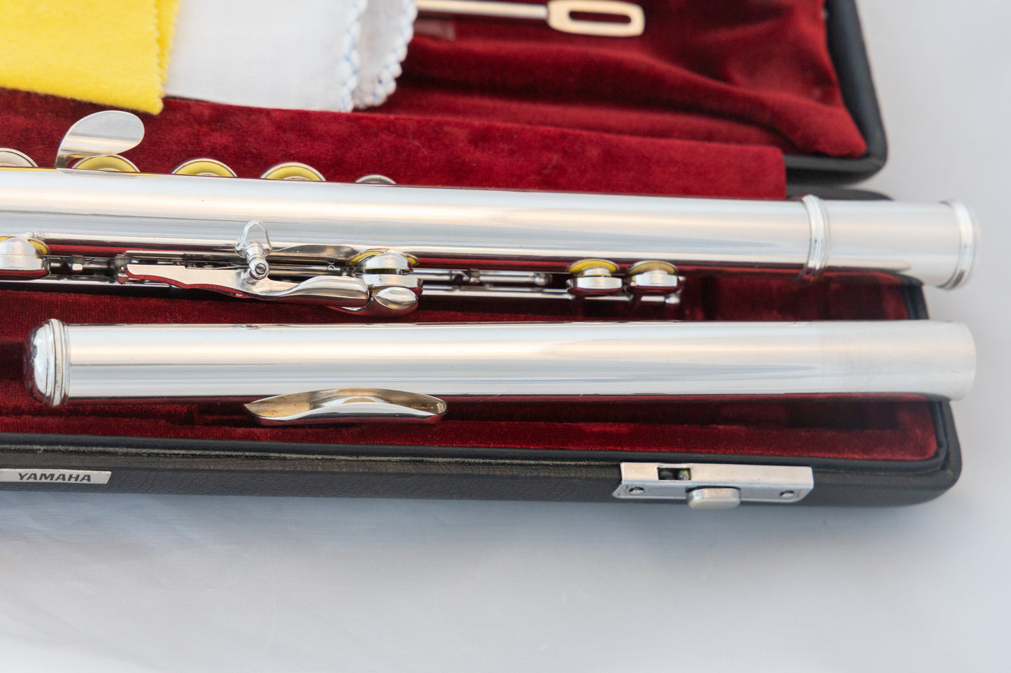 Yamaha YFL-481H All Silver Intermediate Flute *Open-hole *B-foot *Made in Japan *Cleaned & Serviced