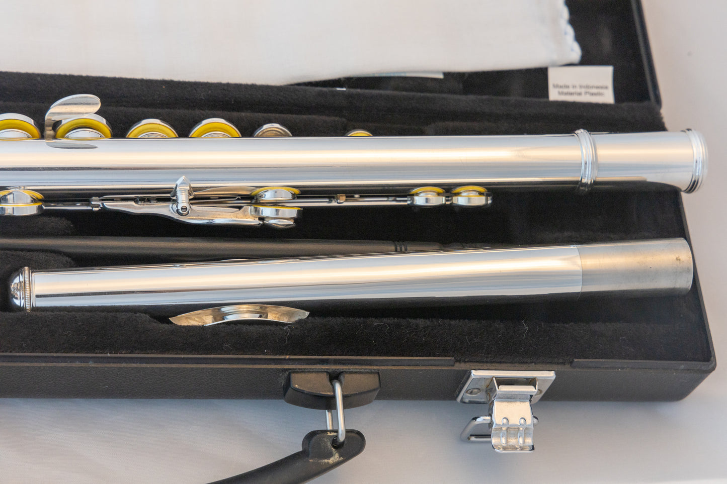 Yamaha YFL-261 Silver-plated Open-Hole Intermediate Flute *Cleaned & Serviced *New Pads