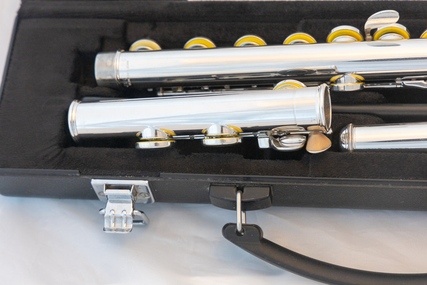 Yamaha YFL-261 Silver-plated Open-Hole Intermediate Flute *Cleaned & Serviced *New Pads