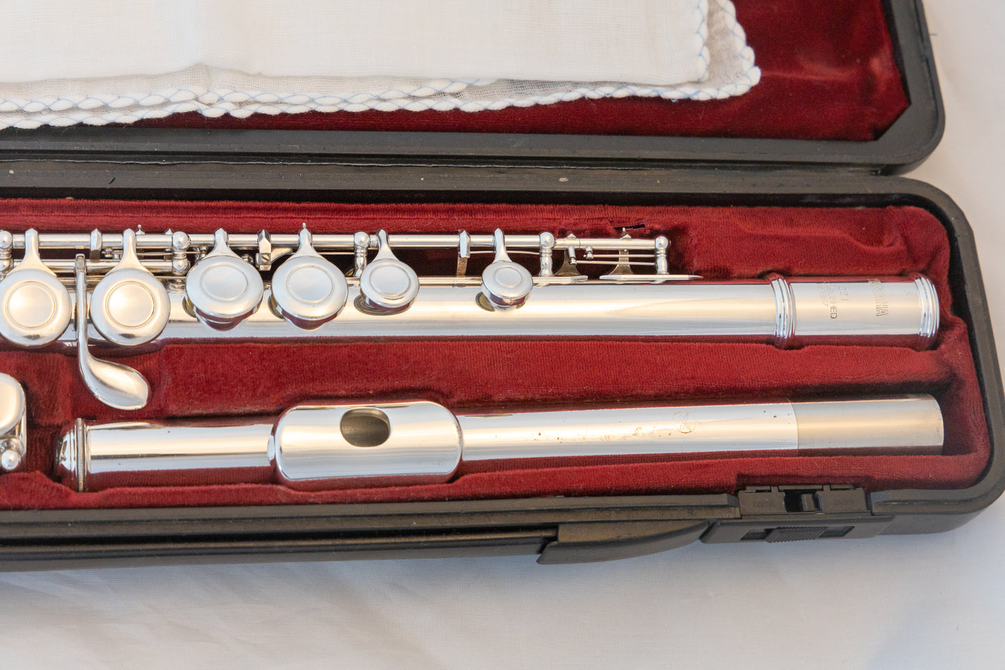 Yamaha YFL-221 Silver-plated Standard Flute *Cleaned & Serviced