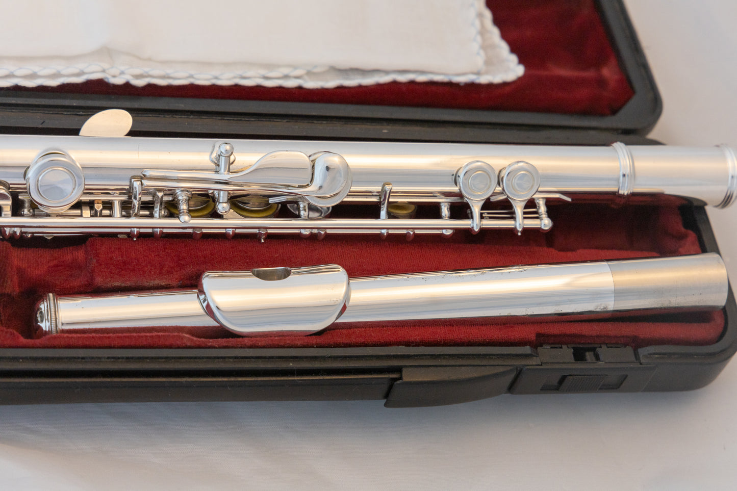 Yamaha YFL-221 Silver-plated Standard Flute *Cleaned & Serviced