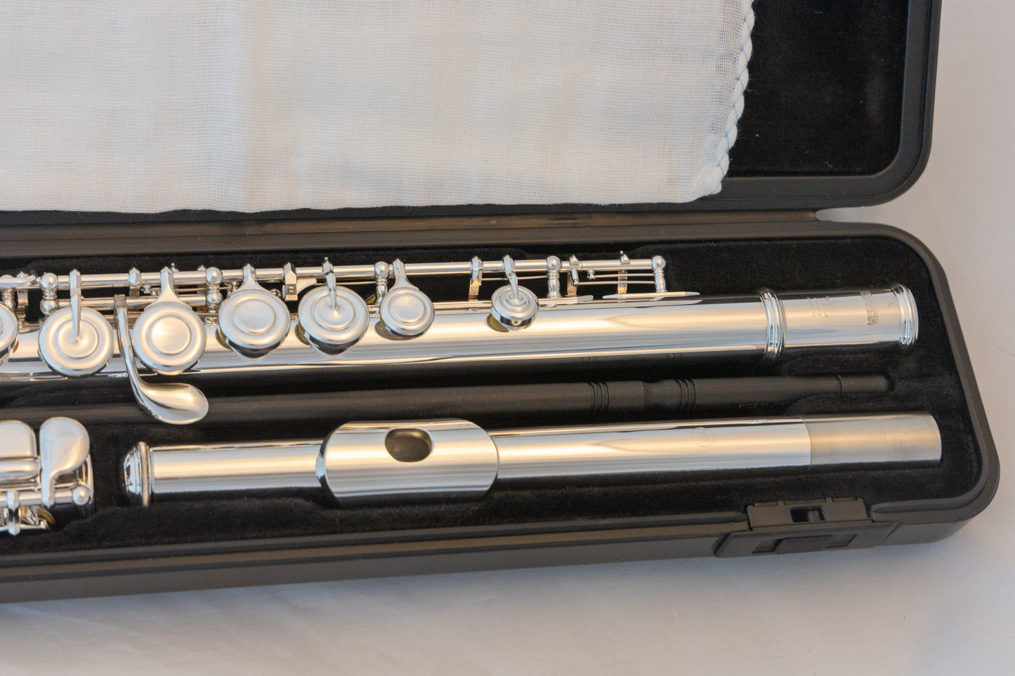 Yamaha YFL-222 Standard Silver-plated Flute *Cleaned & Serviced *Ready to play