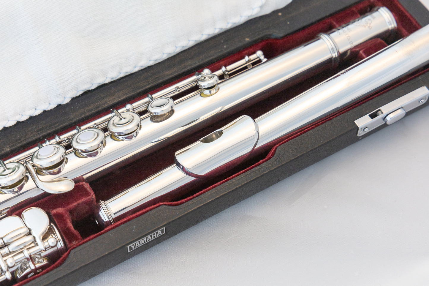 Yamaha YFL-681H Professional Flute *All 925 Silver *Made in Japan *Cleaned & Serviced *New Pads