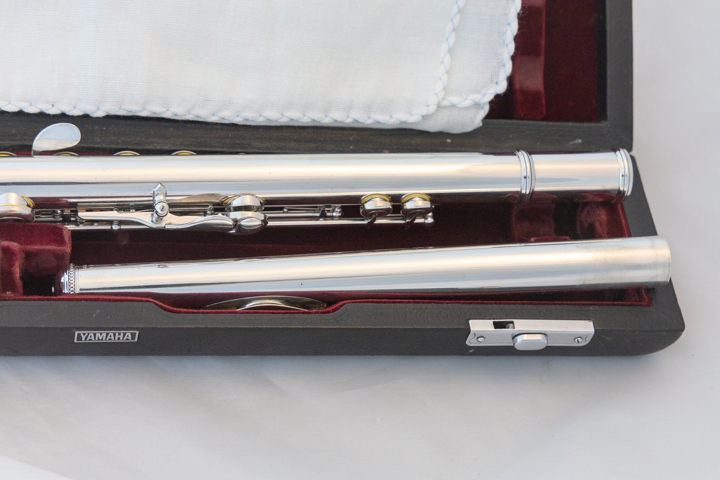 Yamaha YFL-681H Professional Flute *All 925 Silver *Made in Japan *Cleaned & Serviced *New Pads