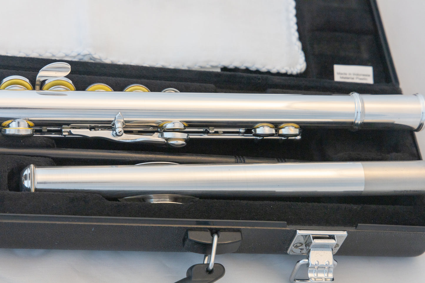 Yamaha YFL-262 Silver-plated Open-hole Intermediate Flute *Cleaned & Serviced *New Pads