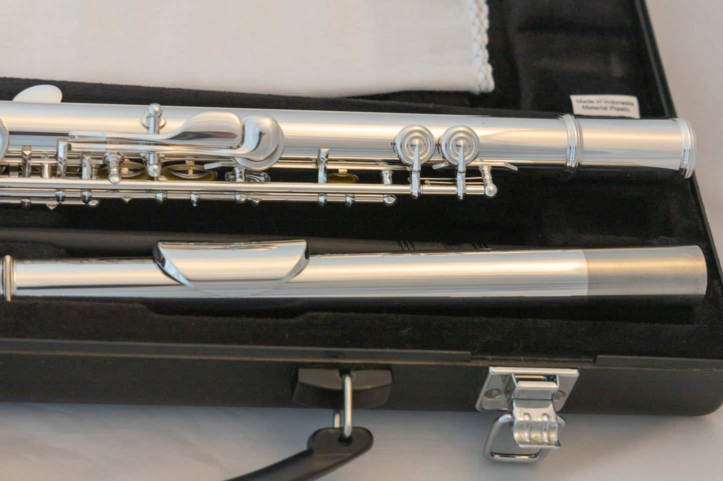 Yamaha YFL-222 Standard Silver-plated Flute *Cleaned & Serviced *Ready to play *Mint