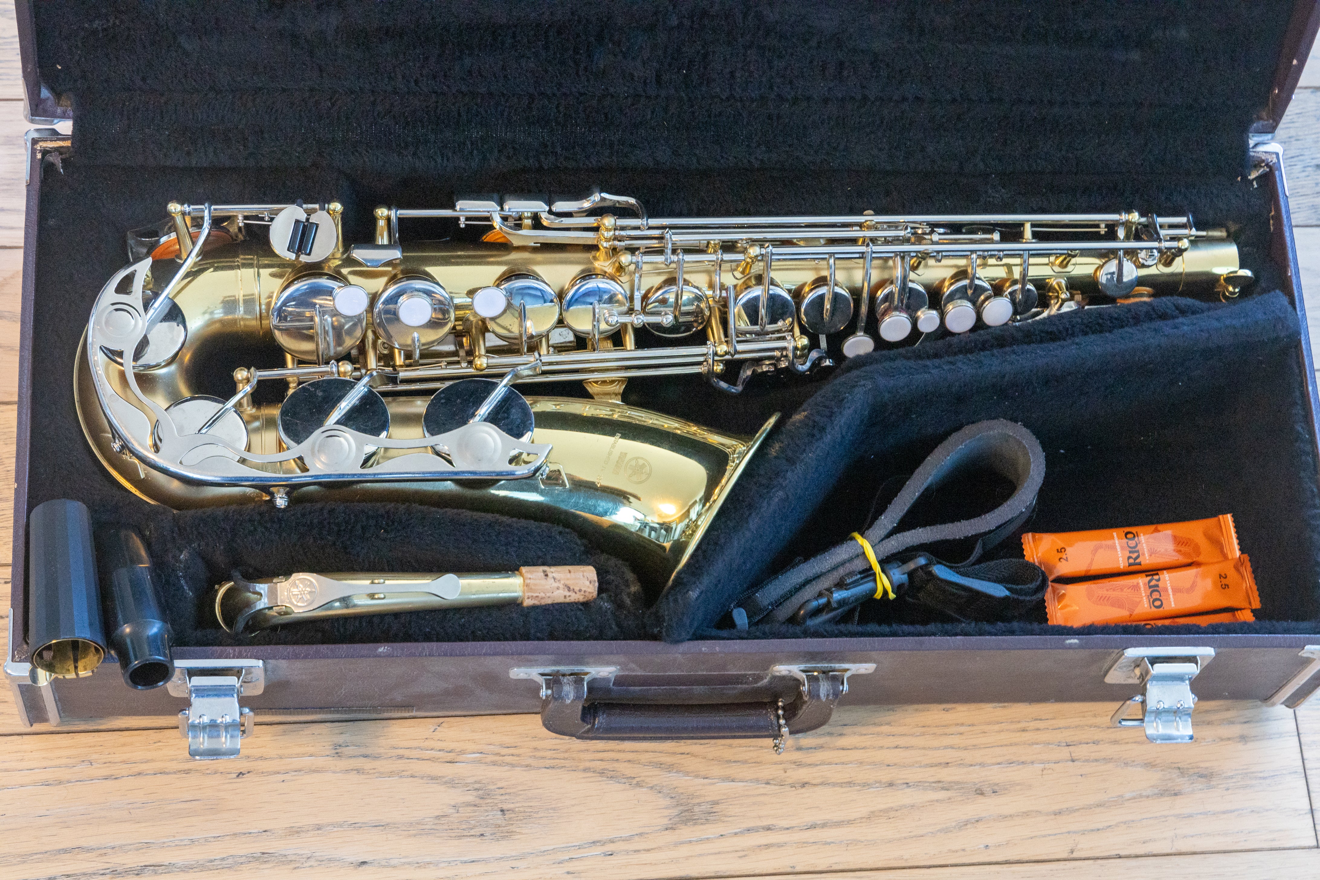 Altop Instruments Yamaha YAS-23 Standard Alto Saxophone *Cleaned & Serviced *Ready to Pl ...
