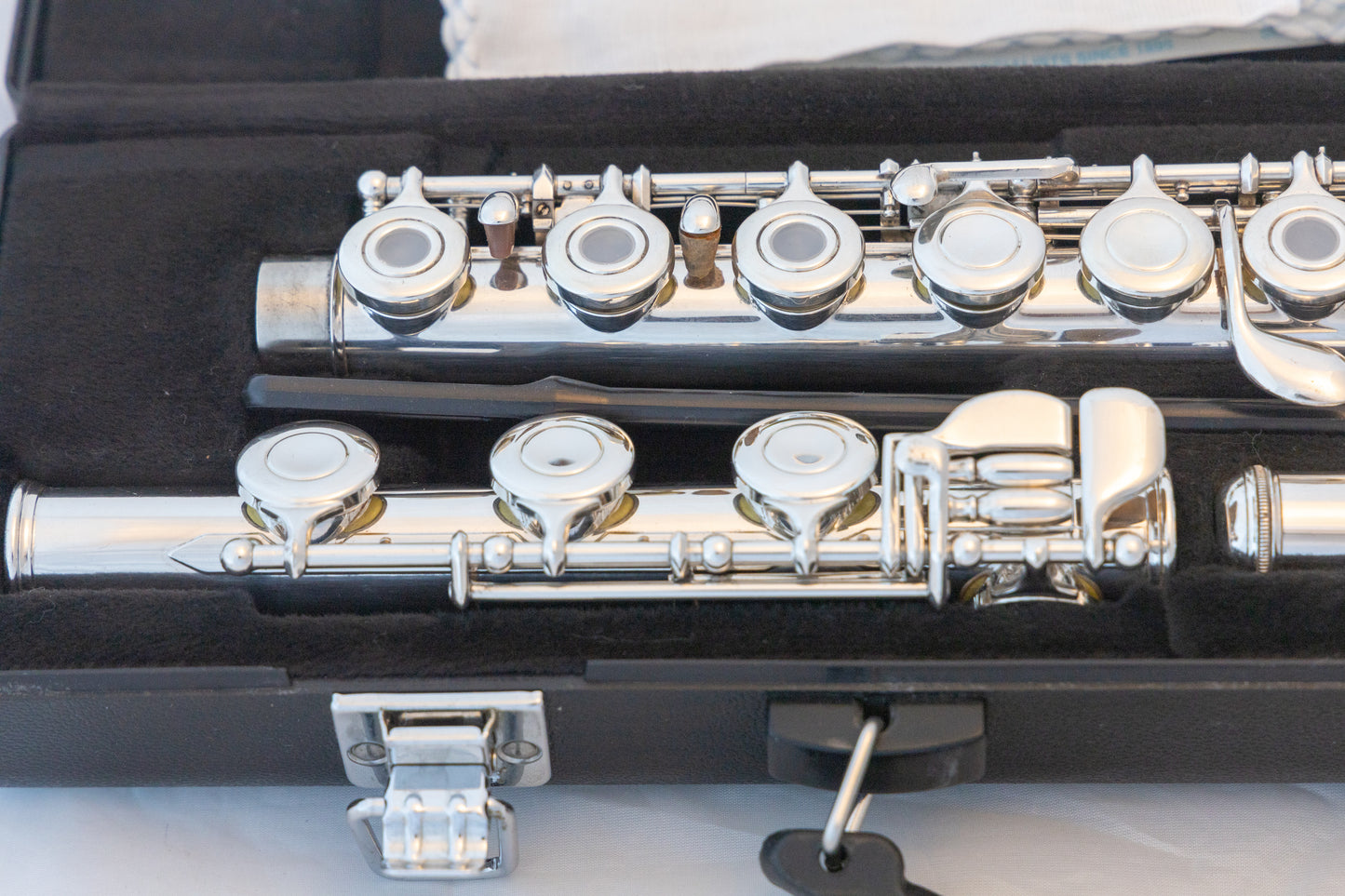 Yamaha YFL-381H Intermediate Open-hole Flute *Silver Head *Low-B *Overhauled New Pads