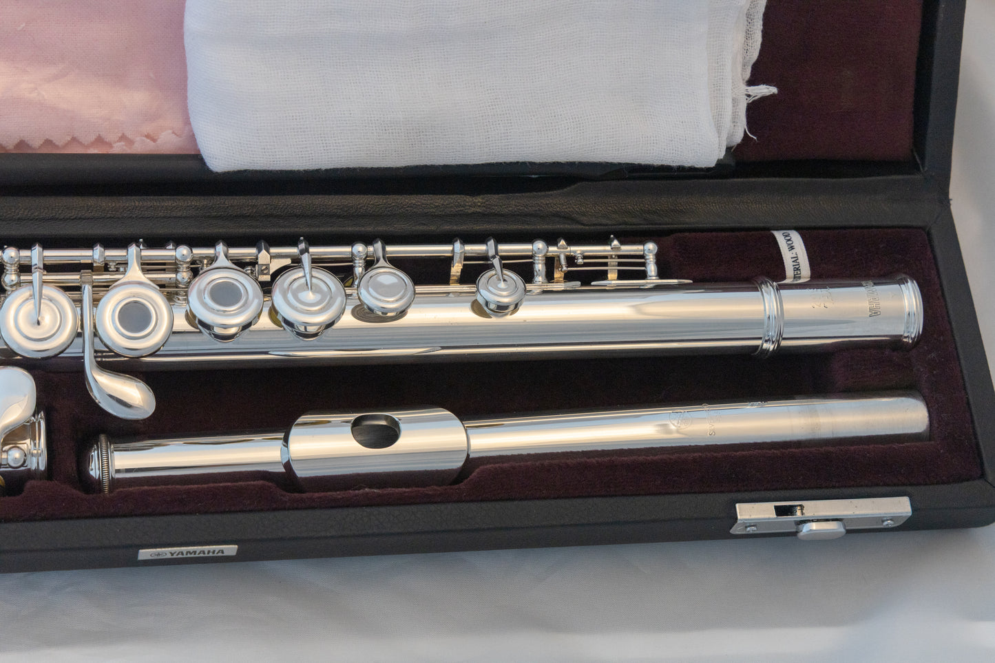 Yamaha YFL-382H Intermediate Open-hole Flute *Silver Headjoint *Low-B *Cleaned & Serviced