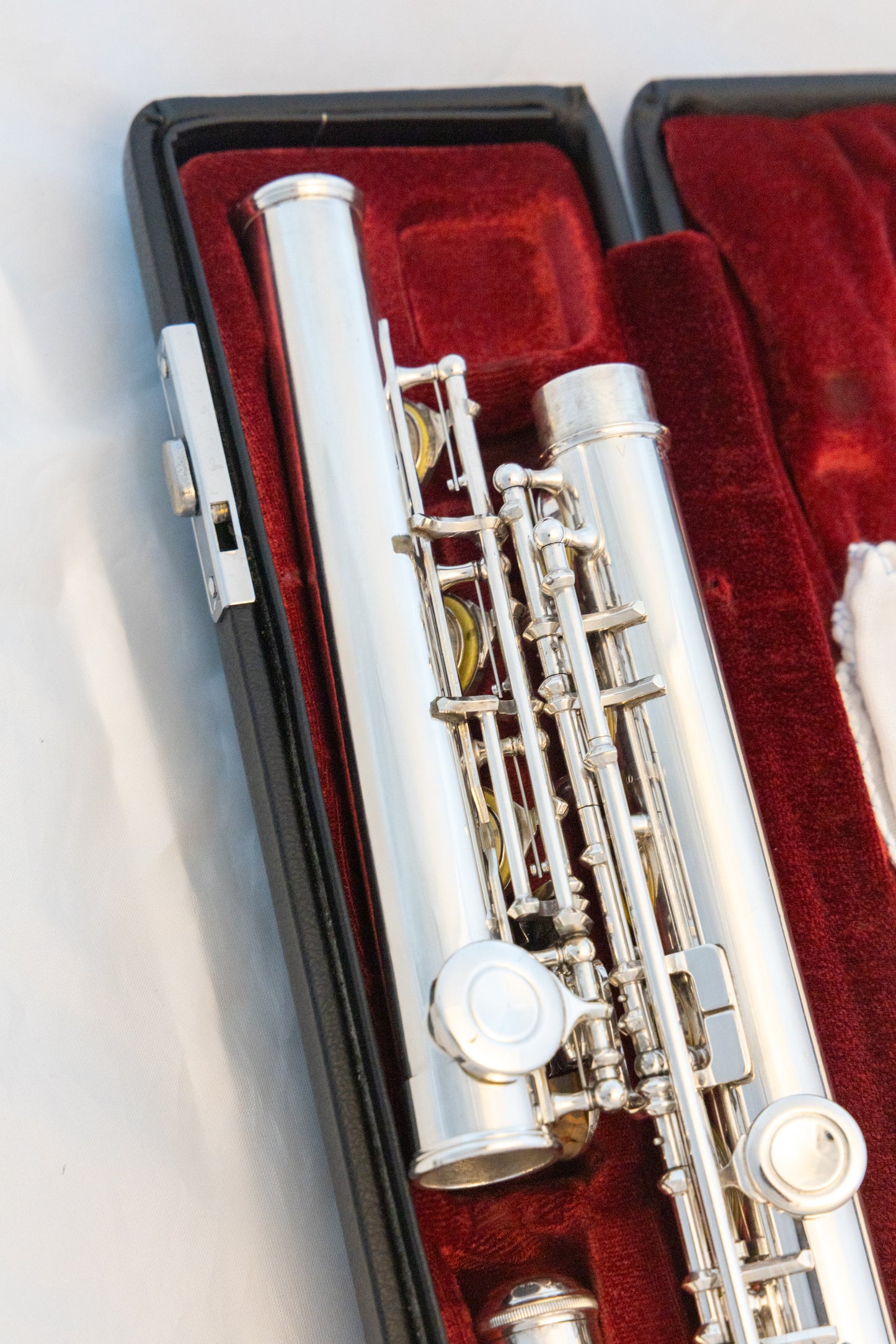 Yamaha YFL-481 II All Silver Intermediate Flute *Open-hole *B-foot *Made in Japan *Overhauled New Pads