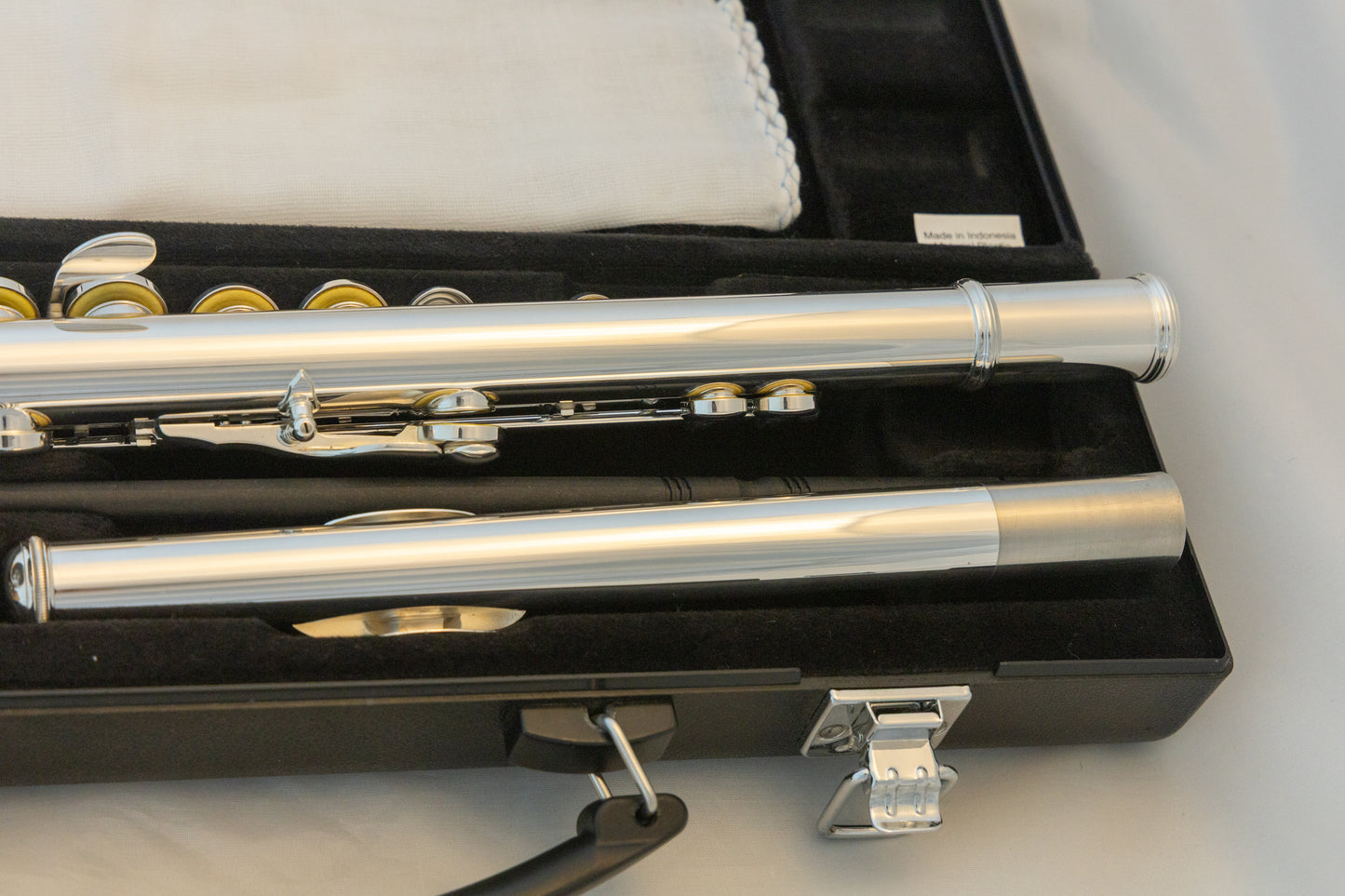 Yamaha YFL-222 Standard Silver-plated Flute *Cleaned & Serviced *Ready to play *Mint
