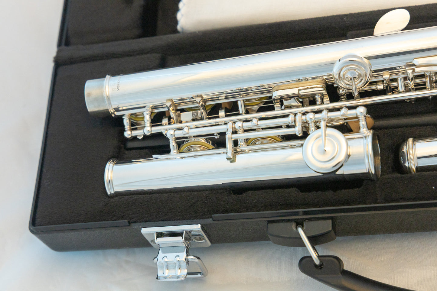 Yamaha YFL-222 Standard Silver-plated Flute *Cleaned & Serviced *Ready to play *Mint