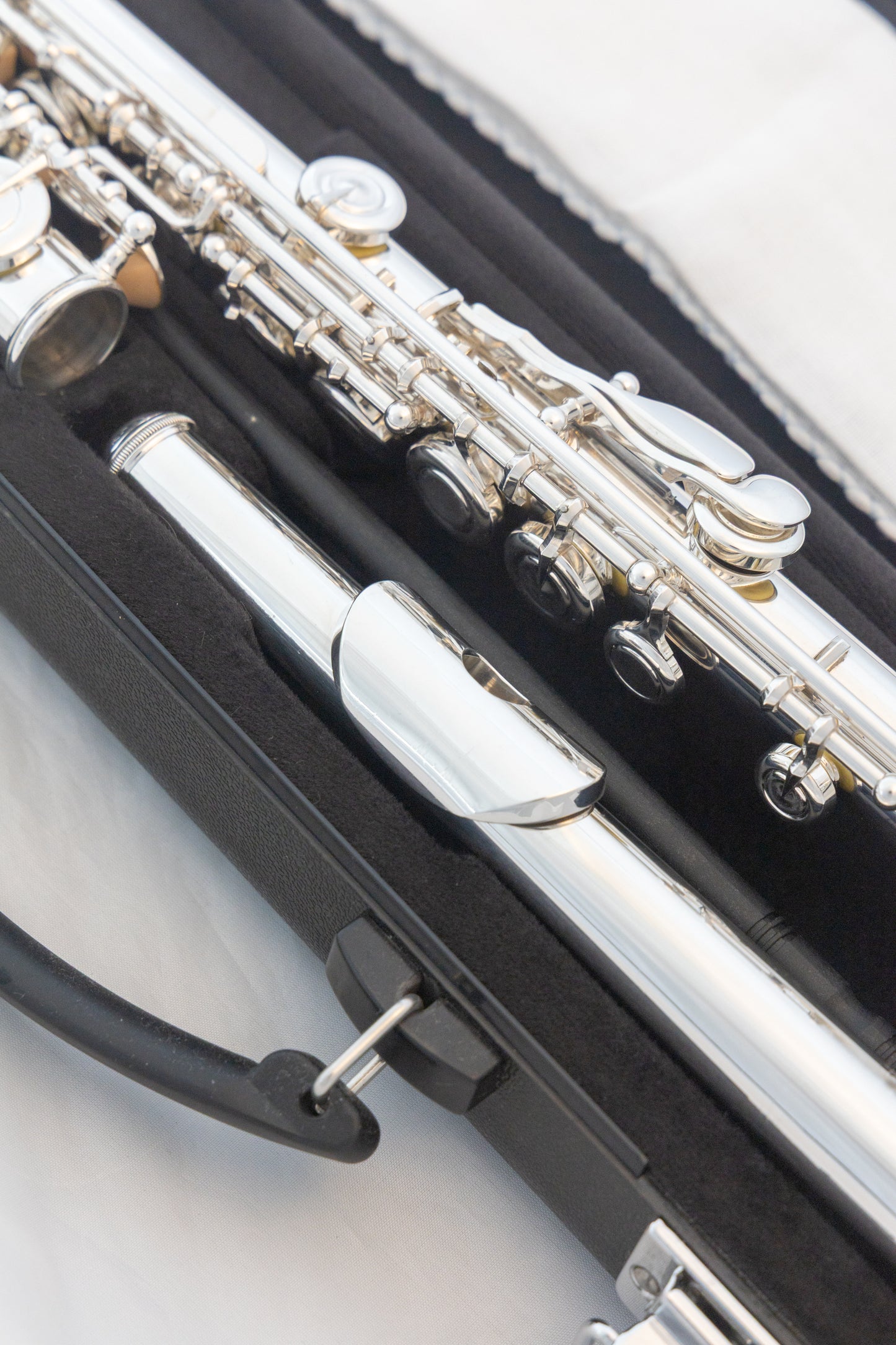 Yamaha YFL-222 Standard Silver-plated Flute *Cleaned & Serviced *Ready to play