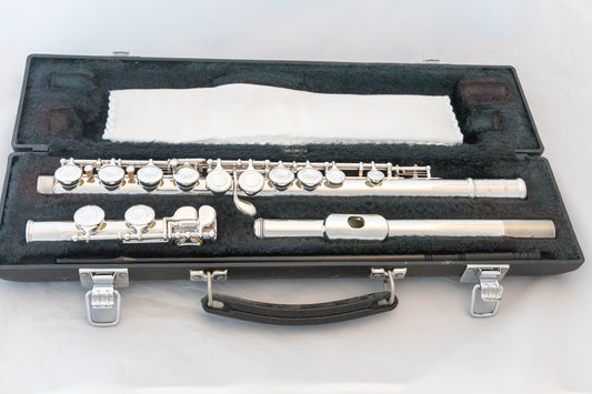 Yamaha YFL-221 Silver-plated Standard Flute *Overhauled *New Pads