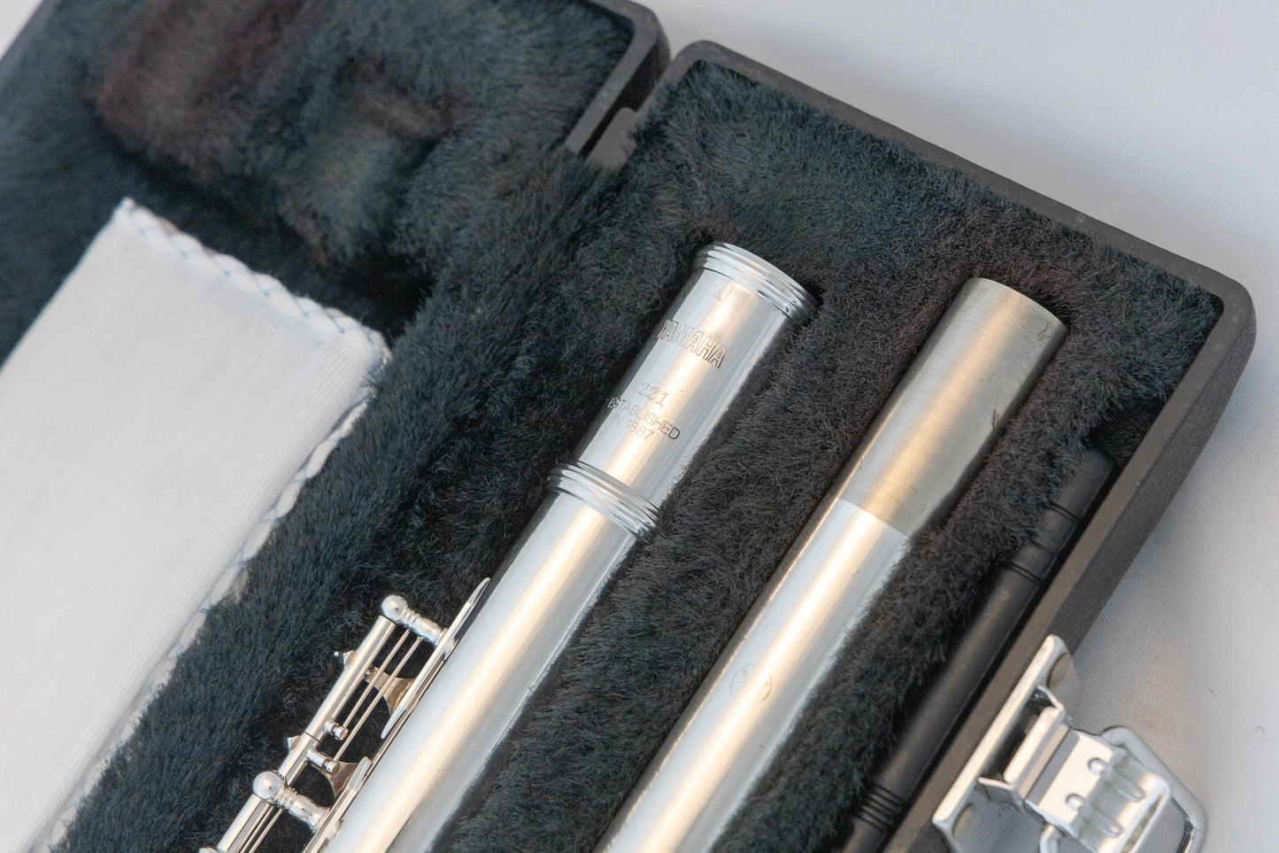 Yamaha YFL-221 Silver-plated Standard Flute *Overhauled *New Pads
