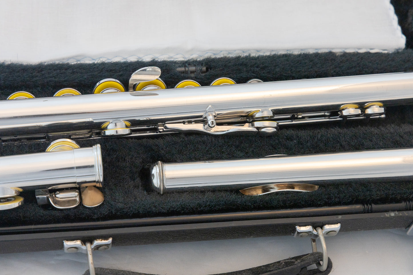 Yamaha YFL-221 Silver-plated Standard Flute *Overhauled *New Pads