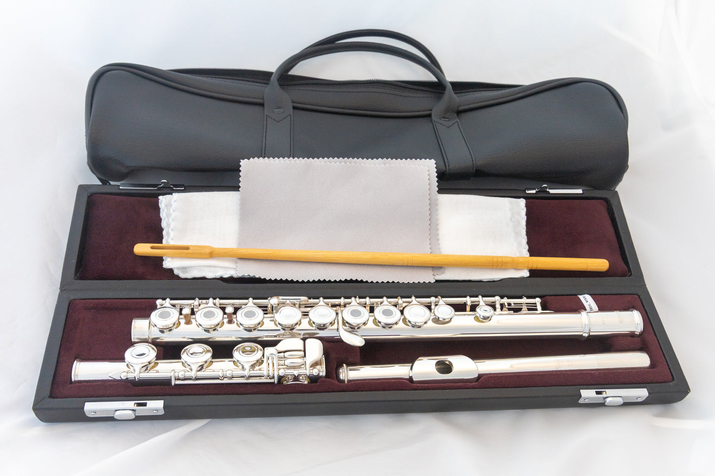 Yamaha YFL-481H All Silver Intermediate Flute *Open-hole *B-foot *Cleaned & Serviced