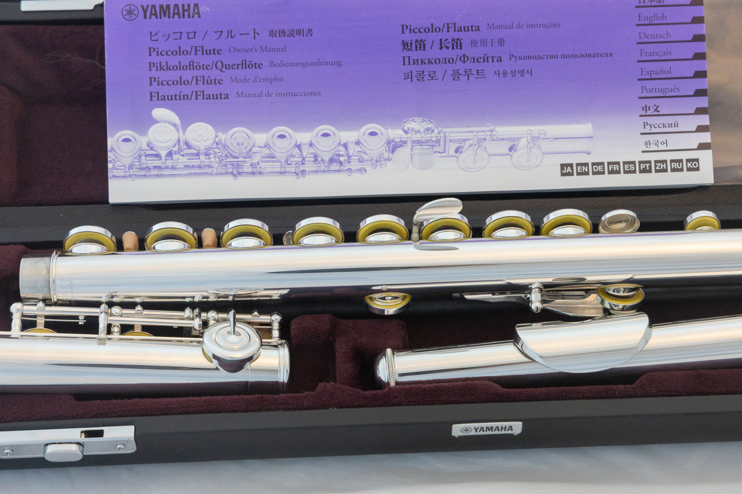 Yamaha YFL-382 Intermediate Open-hole Flute *Silver Headjoint *Cleaned & Serviced