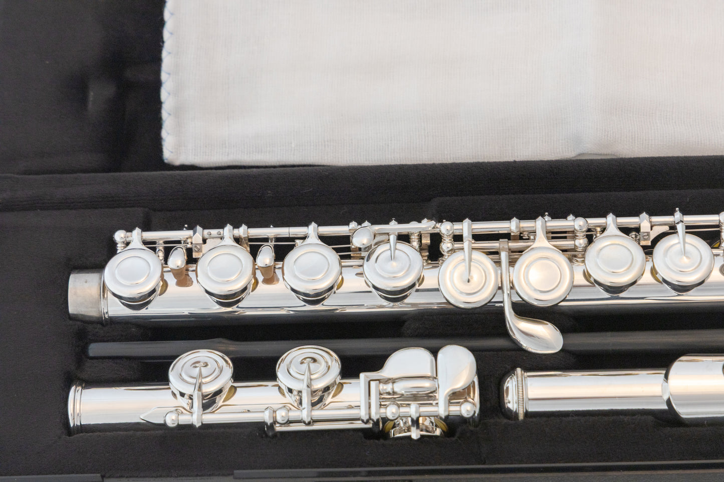 Yamaha YFL-222 Standard Silver-plated Flute *Cleaned & Serviced *Ready to play
