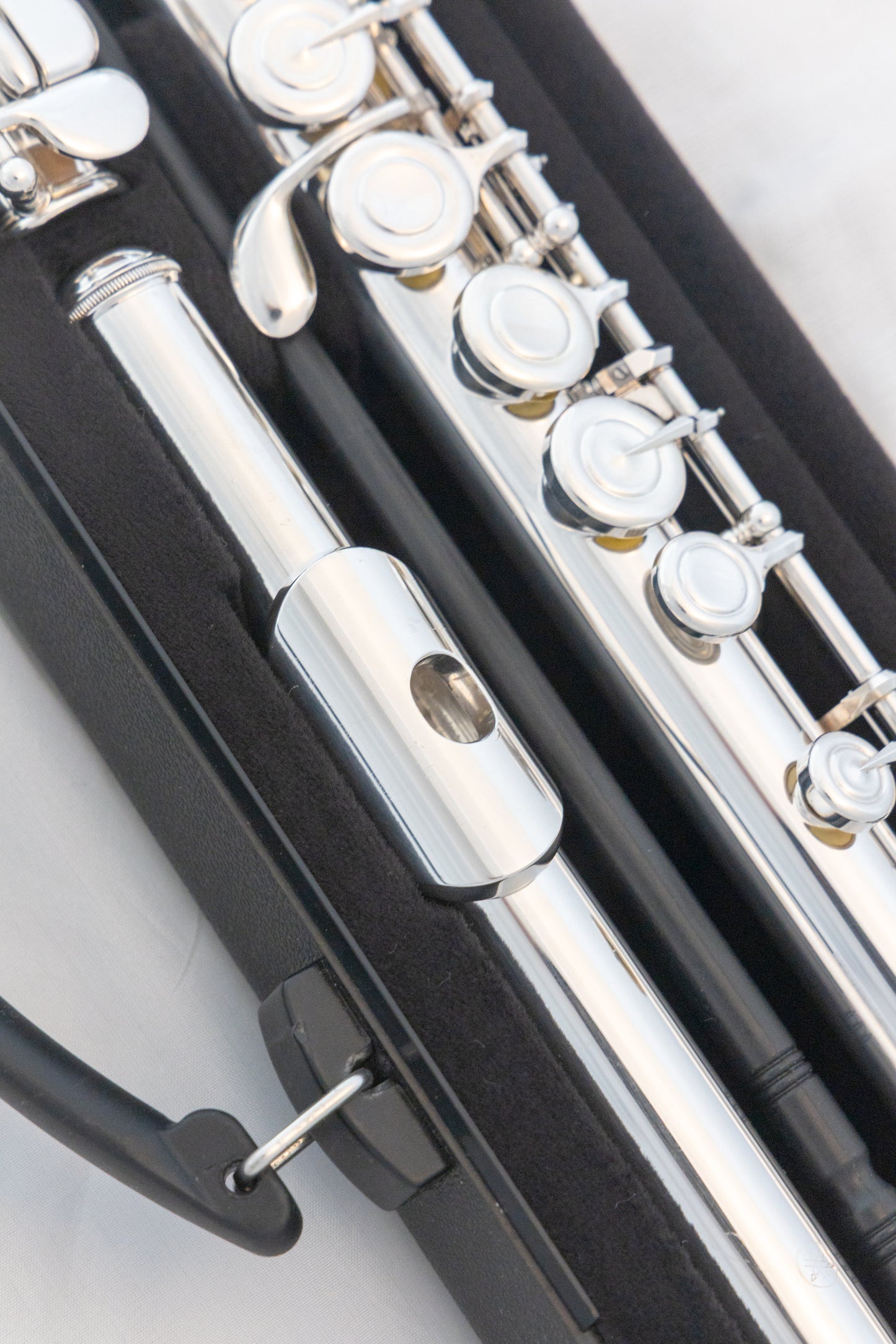 Yamaha YFL-222 Standard Silver-plated Flute *Cleaned & Serviced *Ready to play