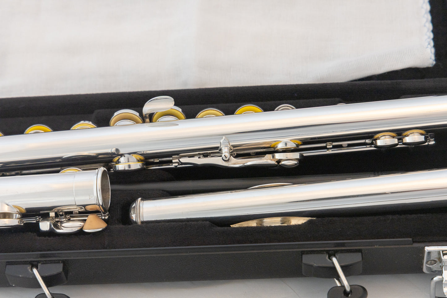 Yamaha YFL-222 Standard Silver-plated Flute *Cleaned & Serviced *Ready to play