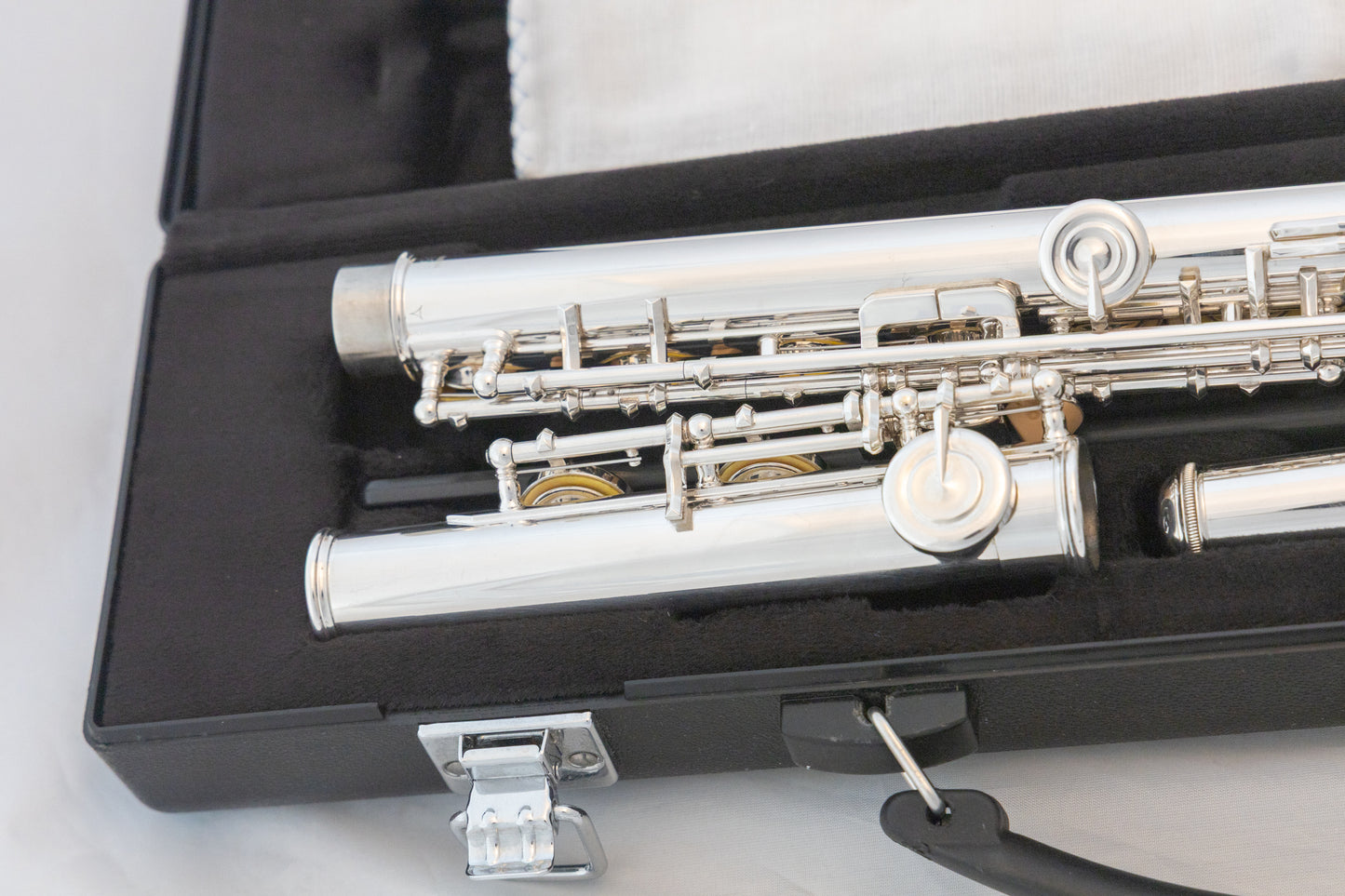 Yamaha YFL-222 Standard Silver-plated Flute *Cleaned & Serviced *Ready to play