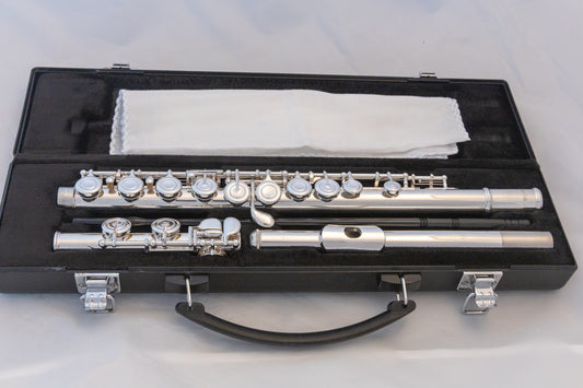 Yamaha YFL-222 Standard Silver-plated Flute *Cleaned & Serviced *Ready to play