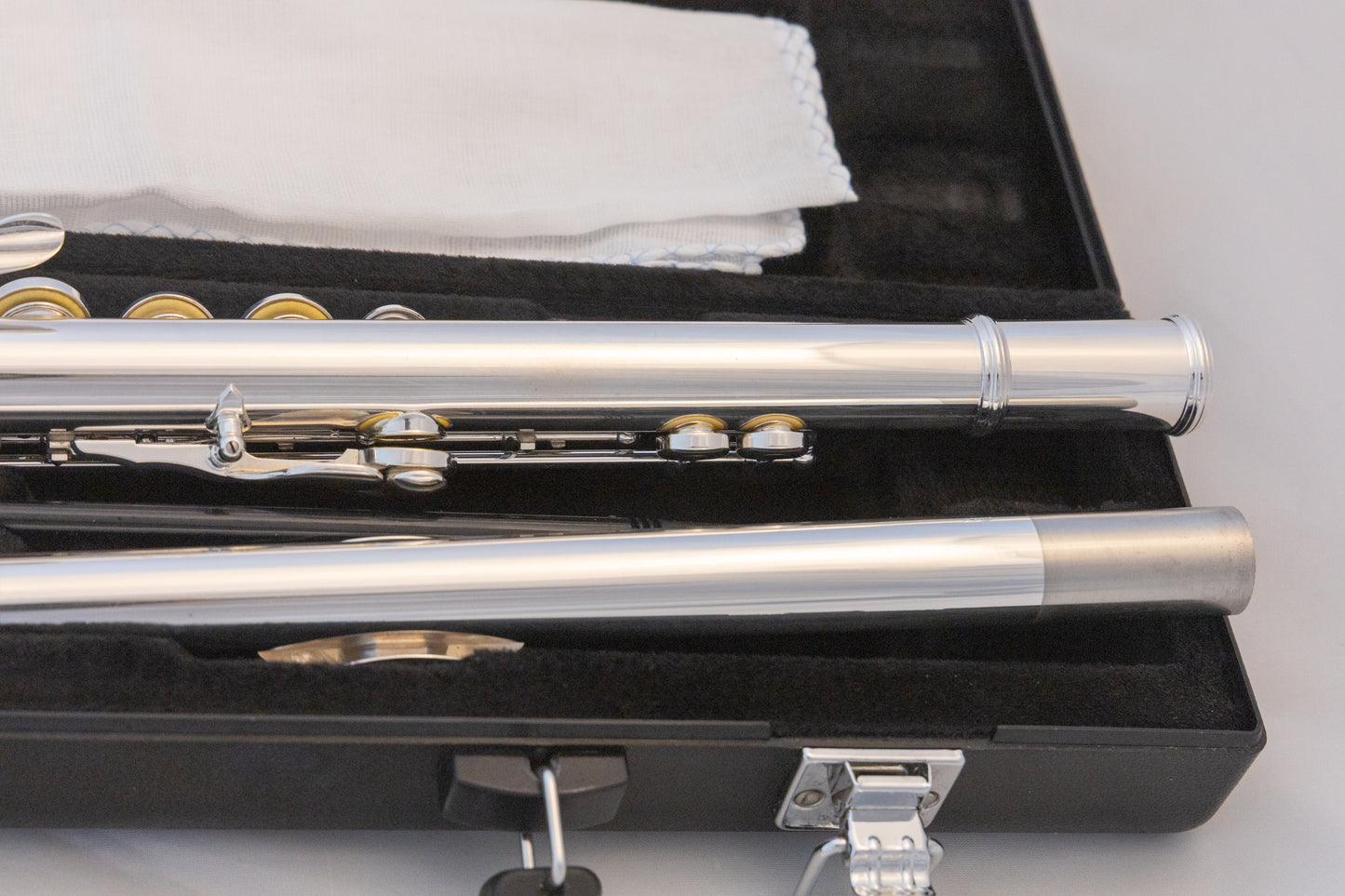 Yamaha YFL-222 Standard Silver-plated Flute *Cleaned & Serviced *Ready to play