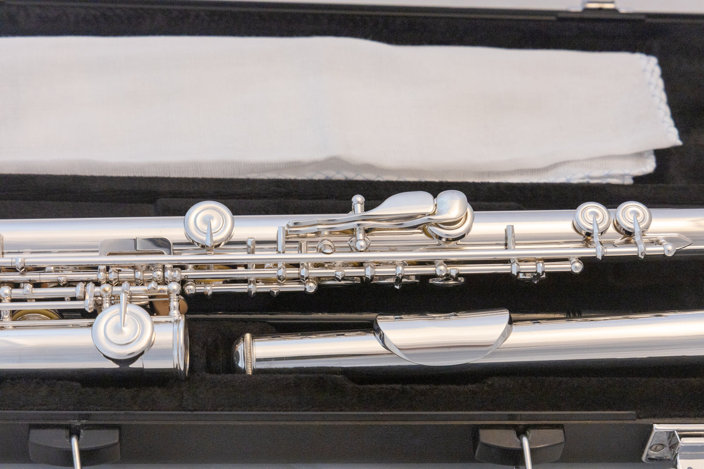 Yamaha YFL-222 Standard Silver-plated Flute *Cleaned & Serviced *Ready to play
