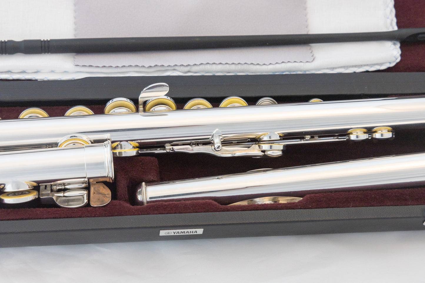 Yamaha YFL-461H All Silver Intermediate Flute Open-hole B-foot *Cleaned & Serviced