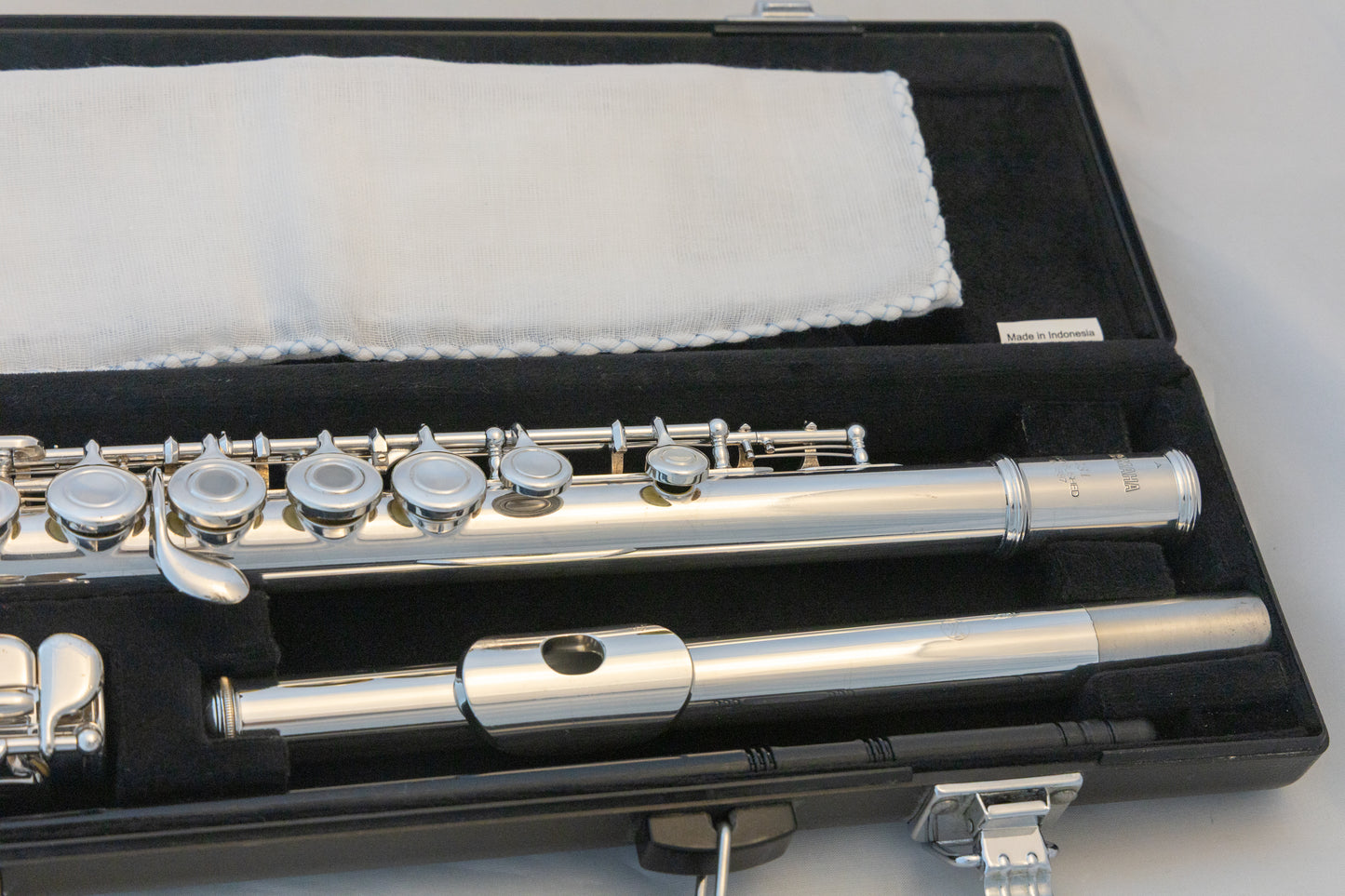 Yamaha YFL-281 Open-Hole Intermediate Flute *Overhauled New Pads