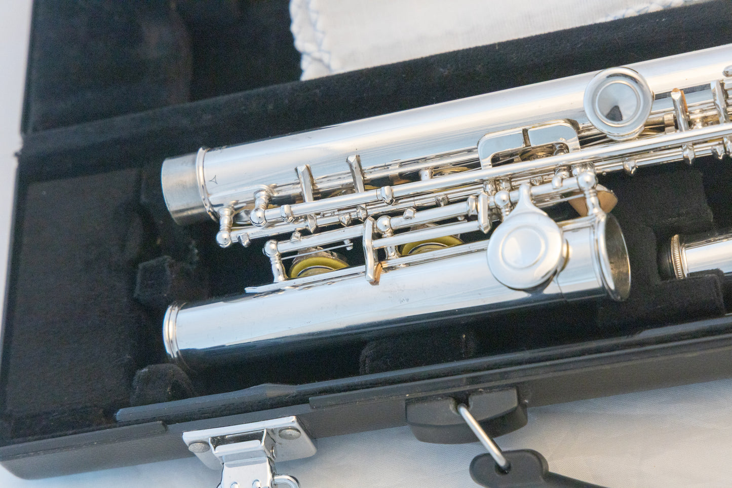 Yamaha YFL-281 Open-Hole Intermediate Flute *Overhauled New Pads