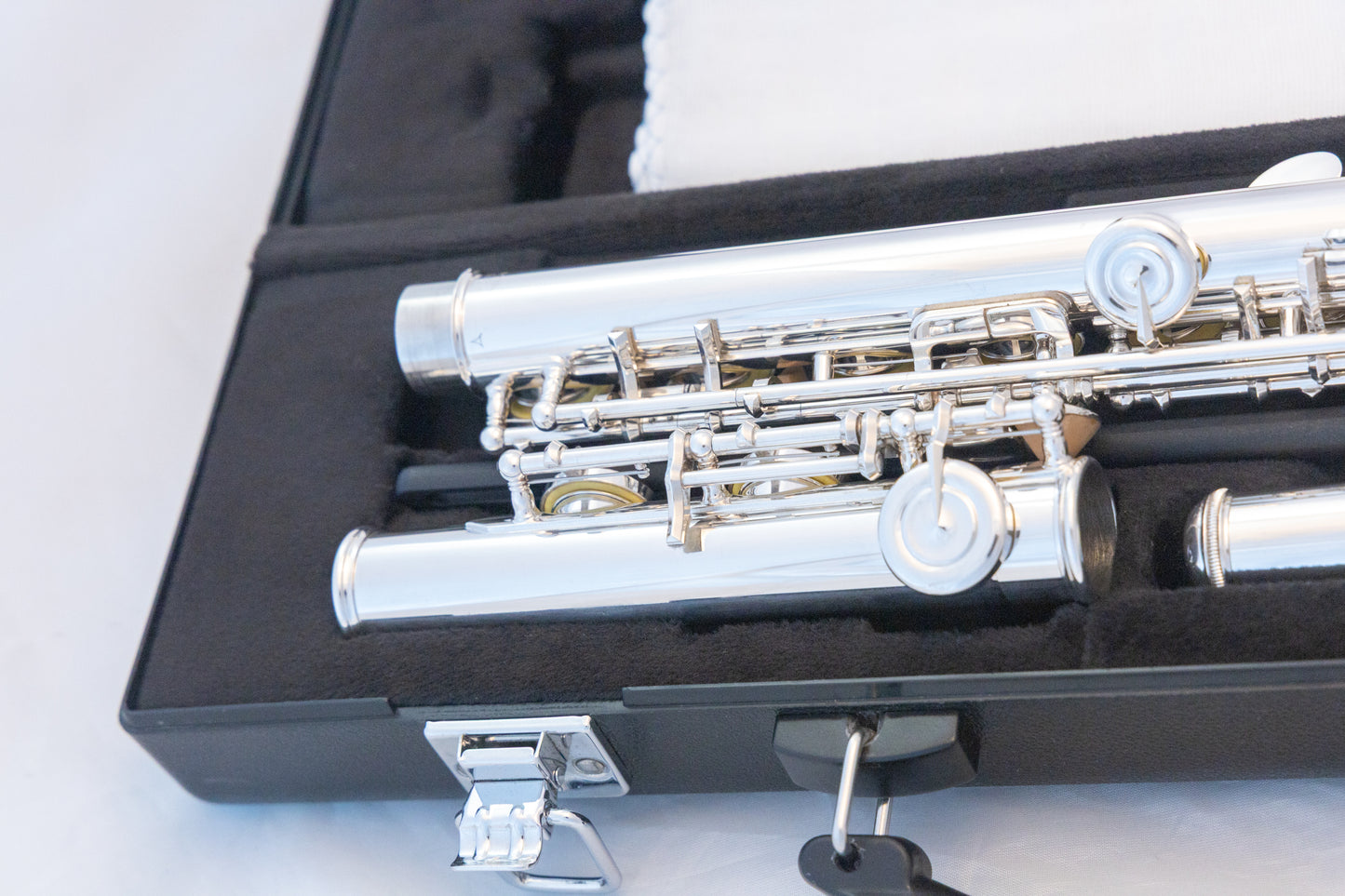 Yamaha YFL-222 Standard Silver-plated Flute *Cleaned & Serviced *Ready to play
