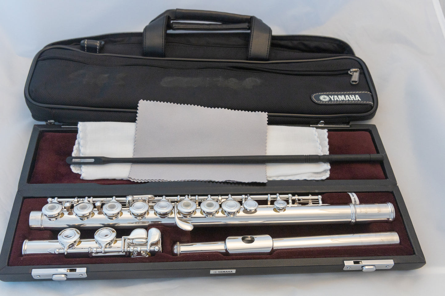 Yamaha YFL-481 All Silver Intermediate Flute *Open-hole *Cleaned & Serviced