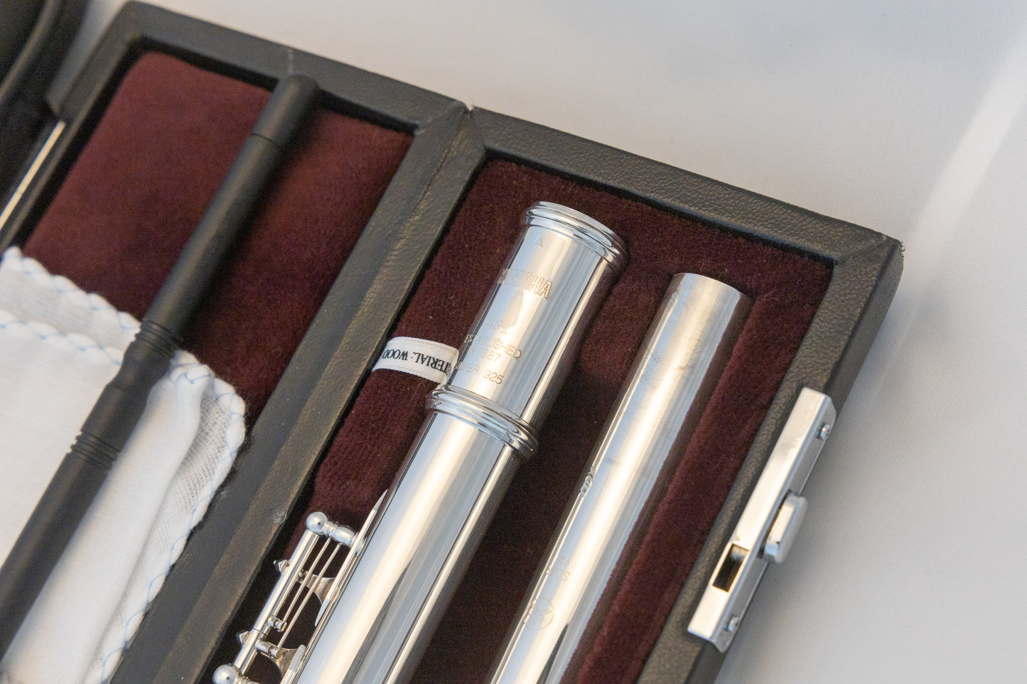 Yamaha YFL-481 All Silver Intermediate Flute *Open-hole *Cleaned & Serviced