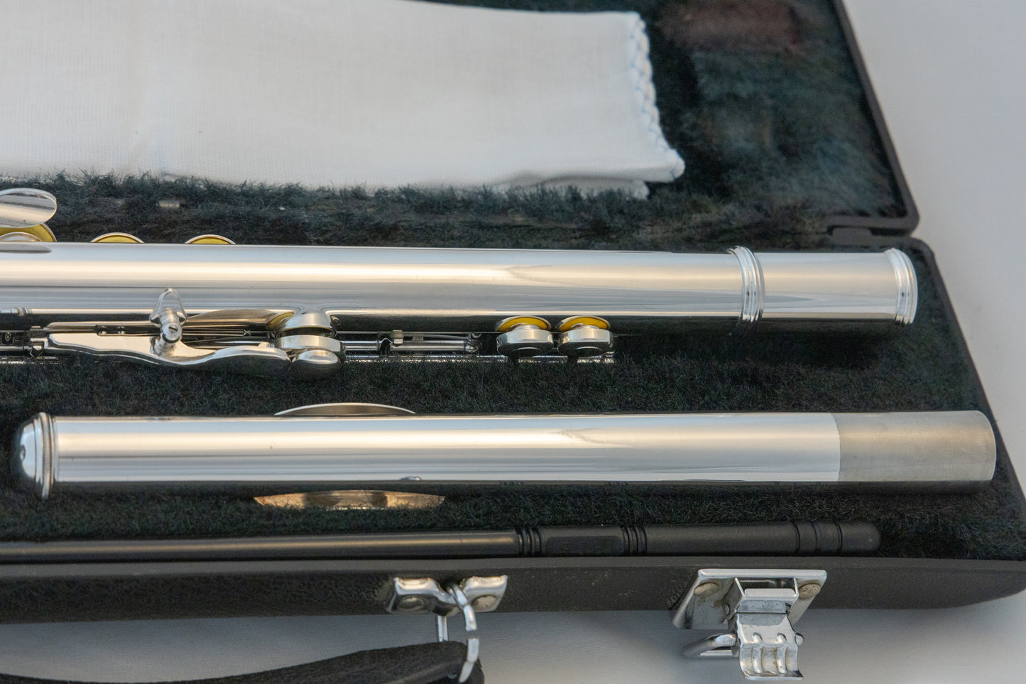 Yamaha YFL-221 Silver-plated Standard Flute *Made in Japan *Overhauled *New Pads