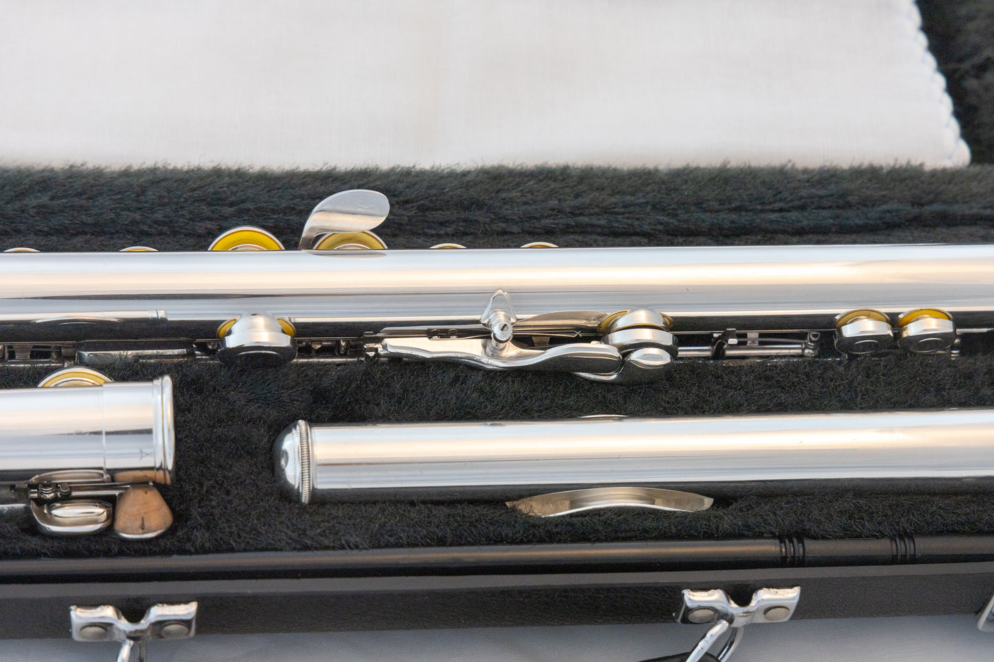 Yamaha YFL-221 Silver-plated Standard Flute *Made in Japan *Cleaned & Serviced