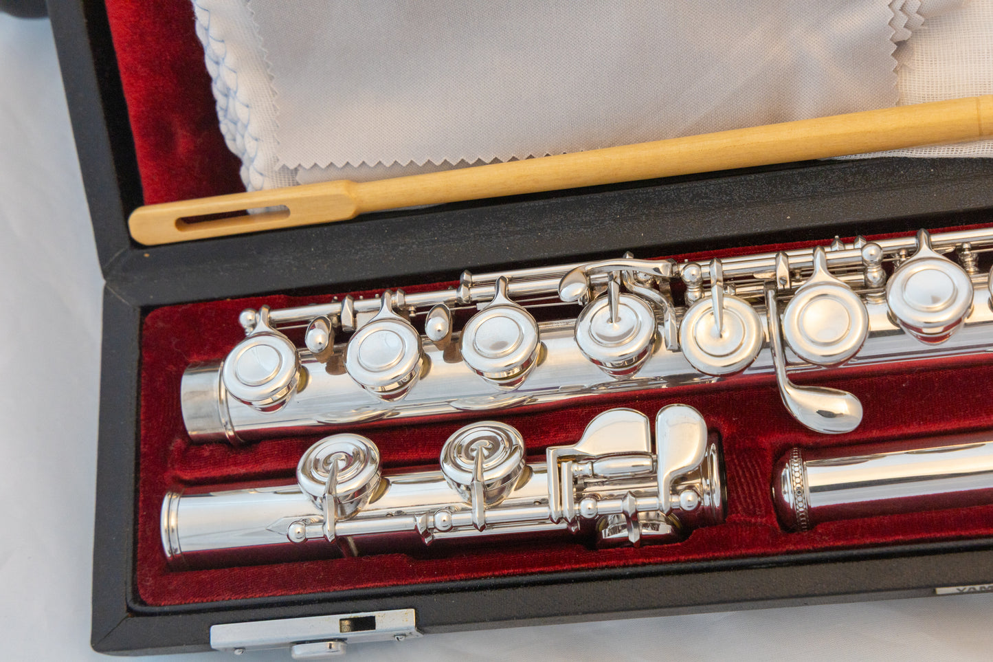 Yamaha YFL-451 Intermediate Flute *All silver *Made in Japan *Cleaned & Serviced
