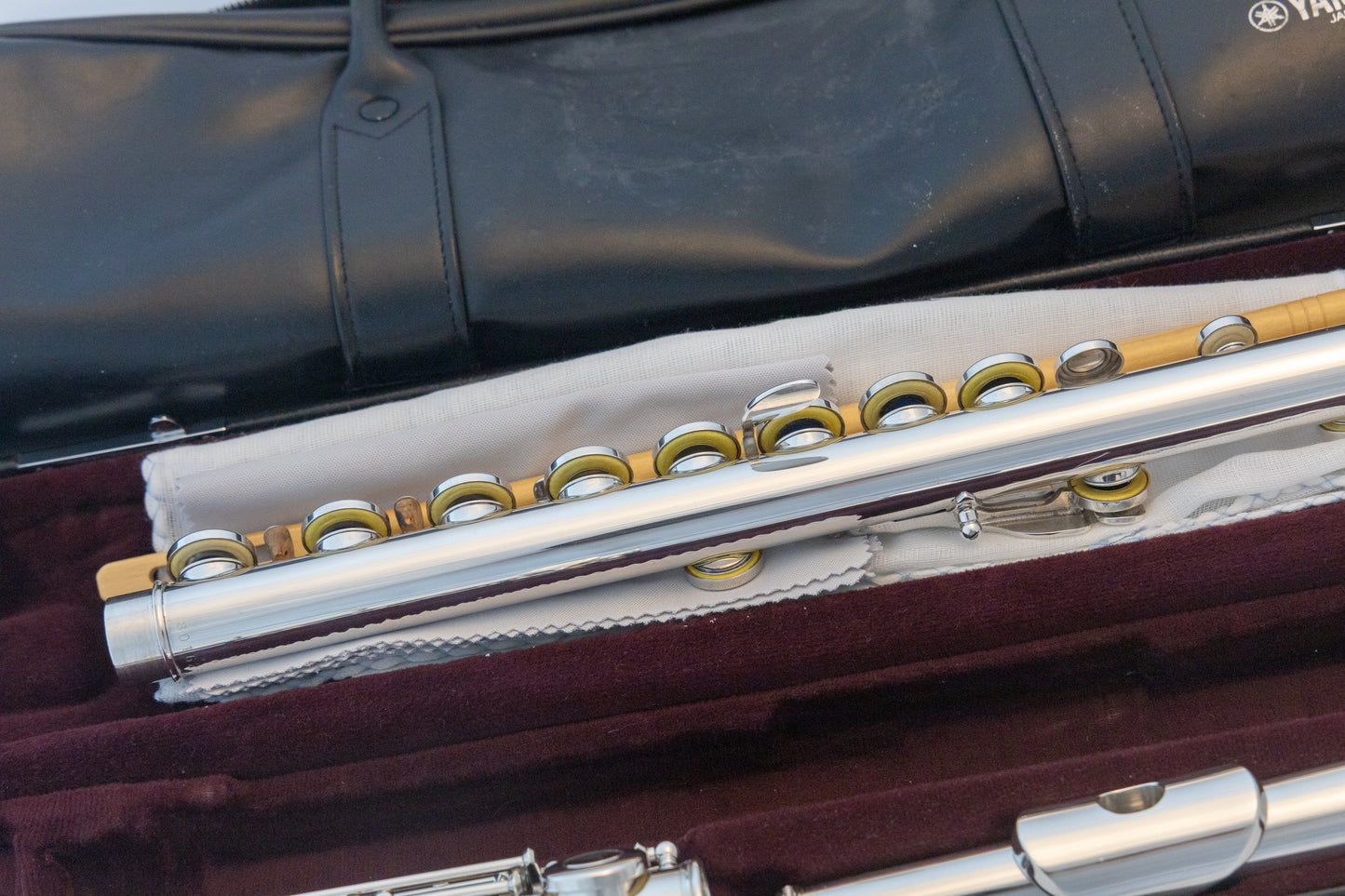 Yamaha YFL-481H All Silver Intermediate Flute *Open-hole *B-foot *Made in Japan *Cleaned & Serviced