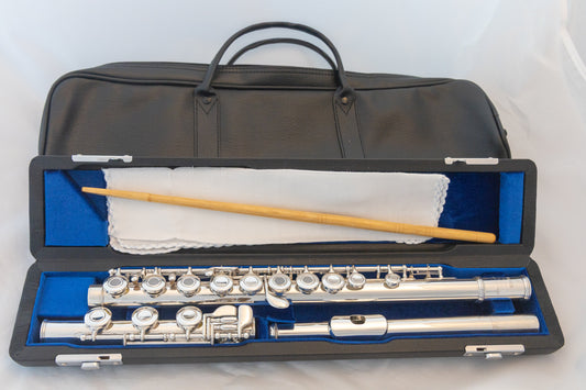 Yamaha YFL-481H All Silver Intermediate Flute *Open-hole *B-foot *Made in Japan *Cleaned & Serviced