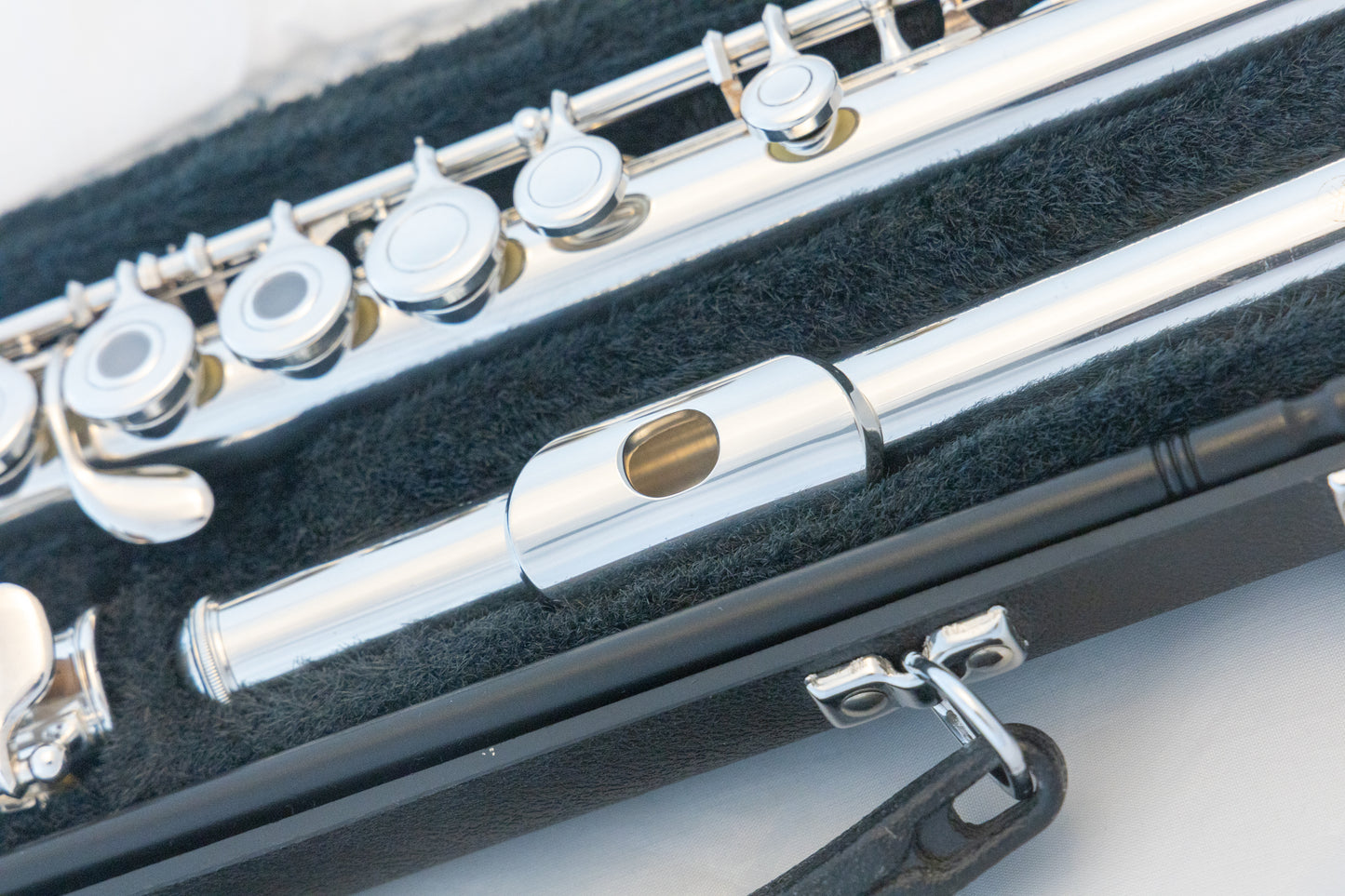 Yamaha YFL-385 II Intermediate Flute *Solid Silver Headjoint *Low-B *Japan Made *Cleaned & Serviced